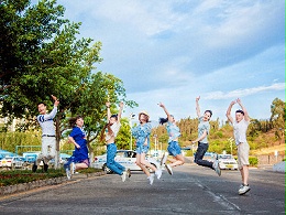 高考结束后报名学车的同学，这些注意事项需提前知晓！